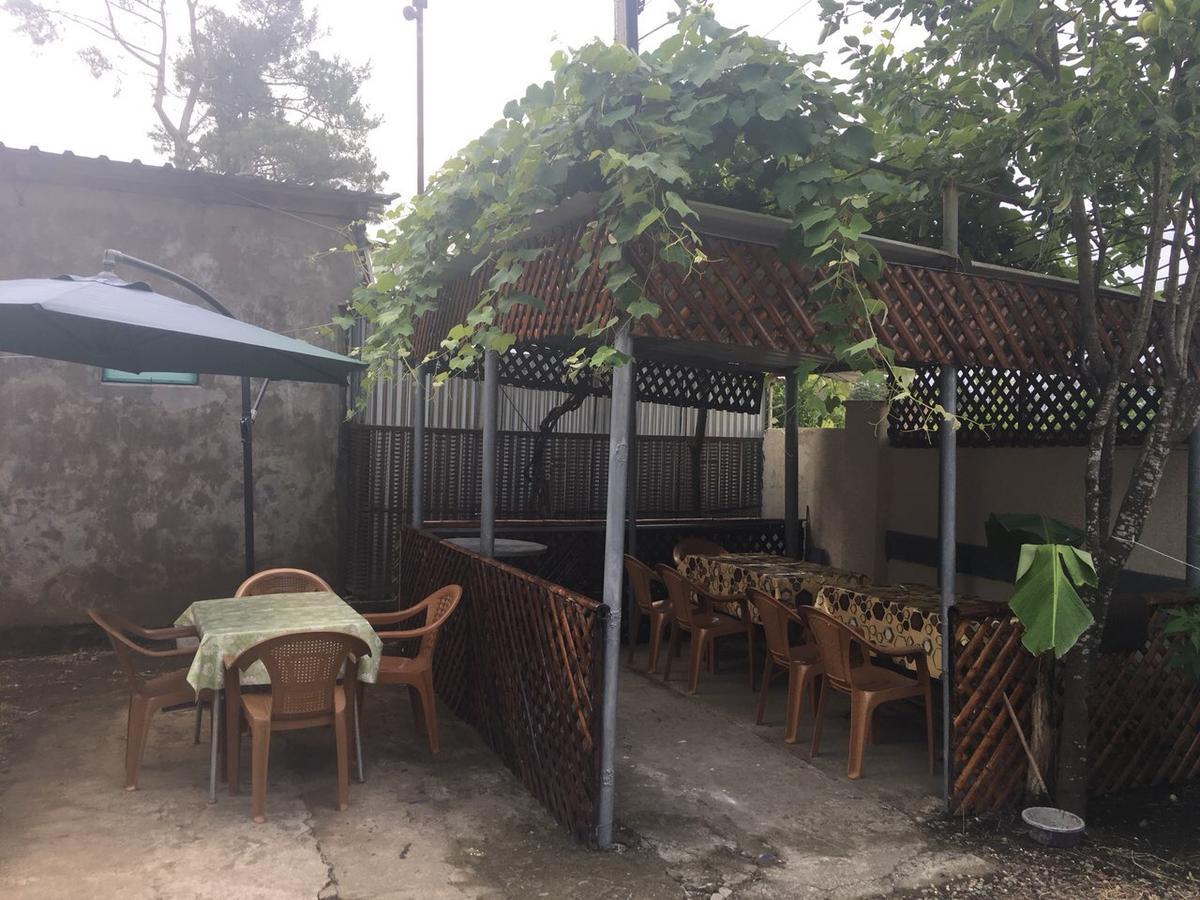 Saba Guest House Ureki Buitenkant foto