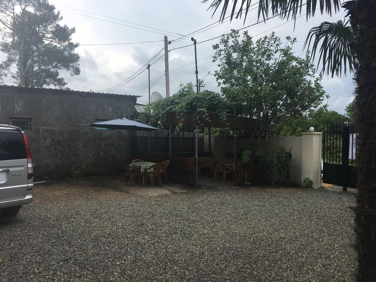 Saba Guest House Ureki Buitenkant foto