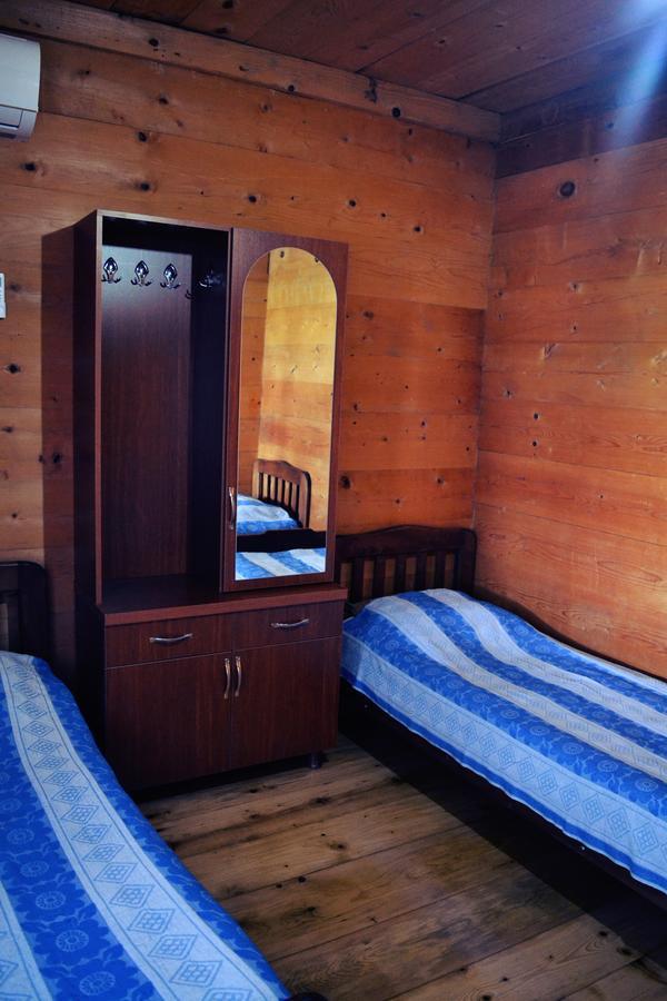 Saba Guest House Ureki Buitenkant foto